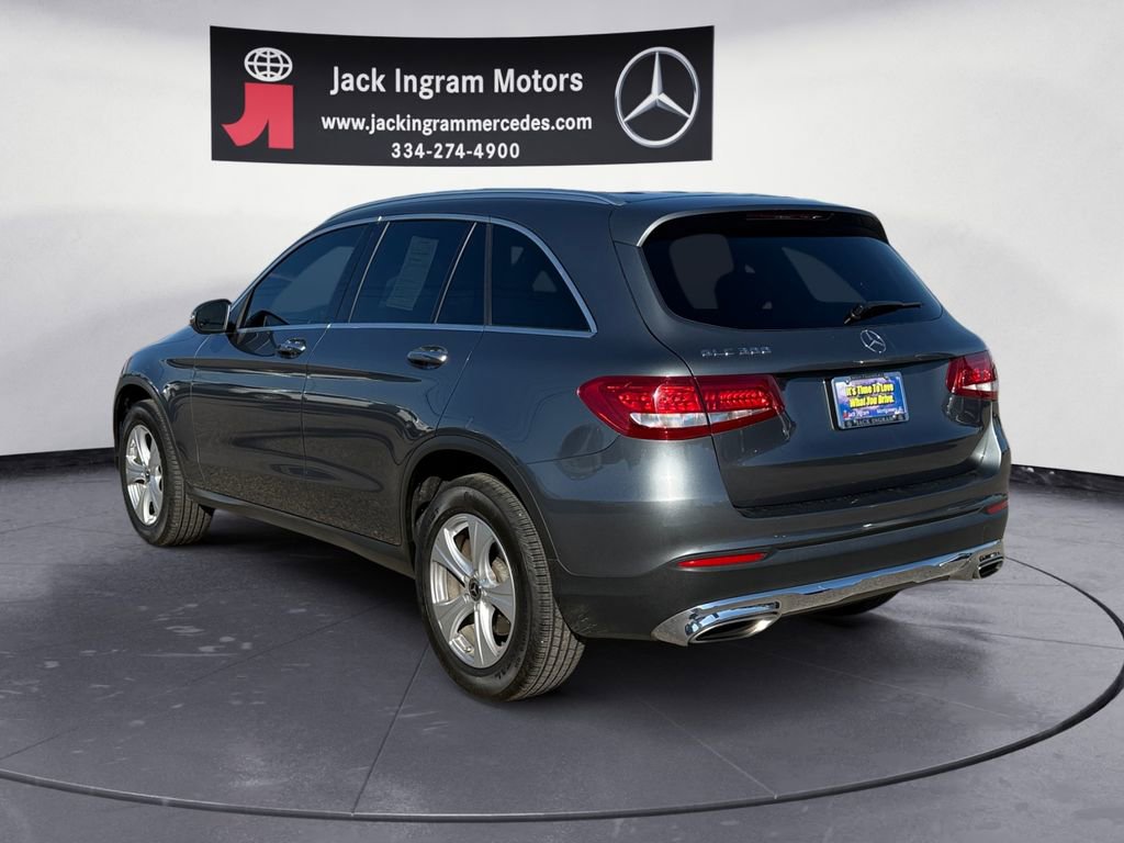 Used 2018 Mercedes-Benz GLC 300 image 3