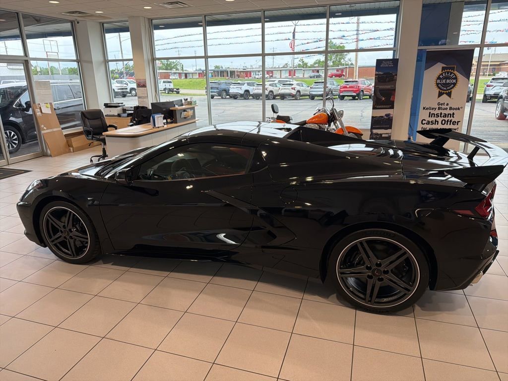 New 2026 Chevrolet Corvette Stingray Premium Conv w/ Stealth Interior Trim Package RWD image 6