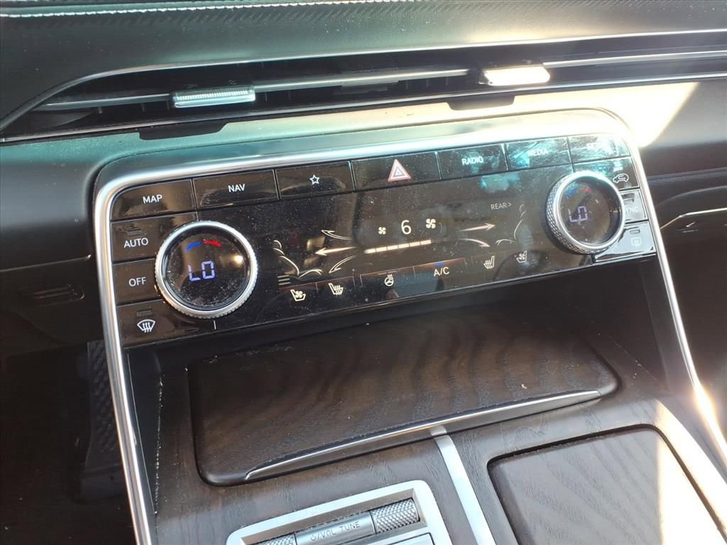 Used 2023 Genesis GV80 2.5T w/ Advanced Package image 24