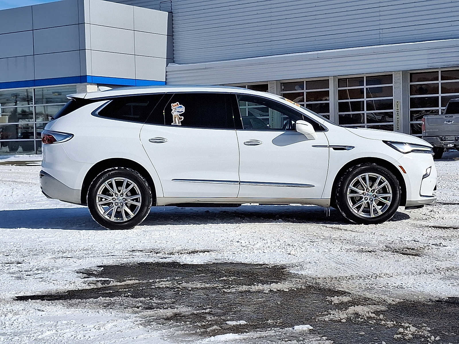 Certified 2023 Buick Enclave Essence w/ Experience Buick Package image 7