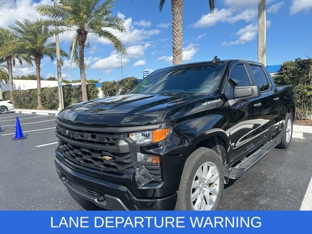 Used 2024 Chevrolet Silverado 1500 Custom image 3