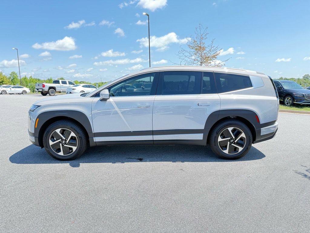 New 2026 Hyundai Ioniq 9 SE AWD/4WD image 6
