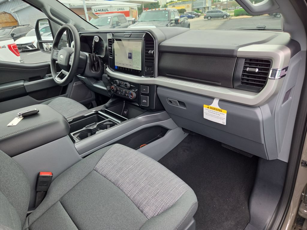 New 2027 Ford F250 XLT w/ XLT Premium Package AWD/4WD image 22