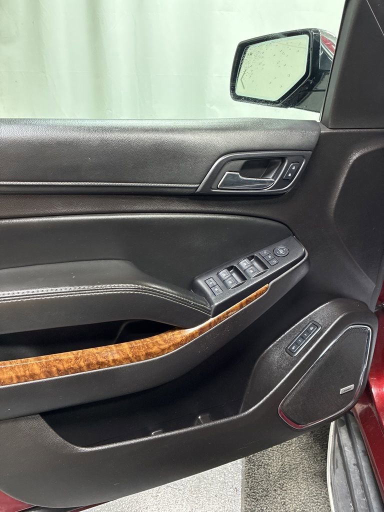 Used 2016 Chevrolet Suburban LTZ image 13