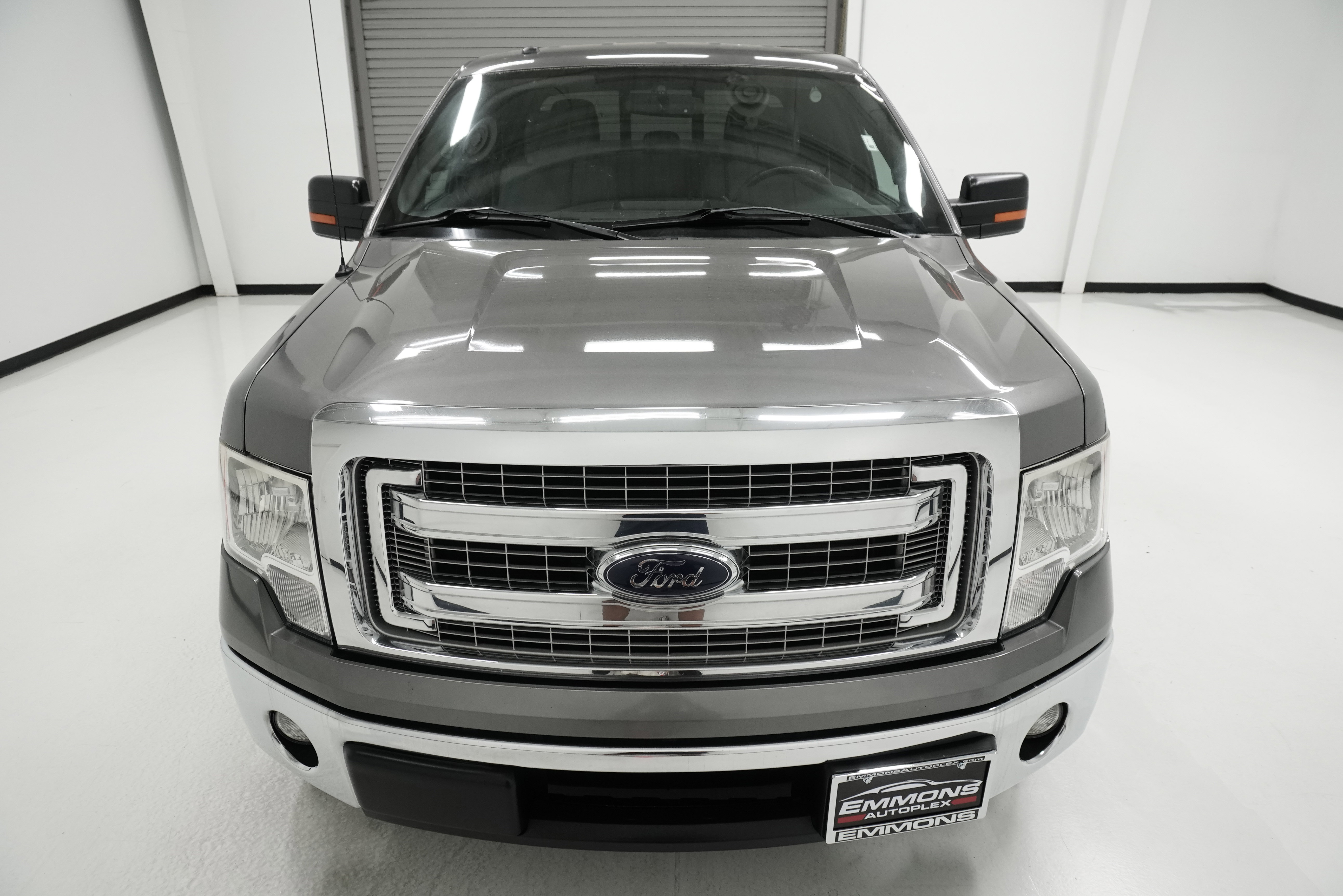 Used 2013 Ford F150 XLT w/ Luxury Equipment Group image 2