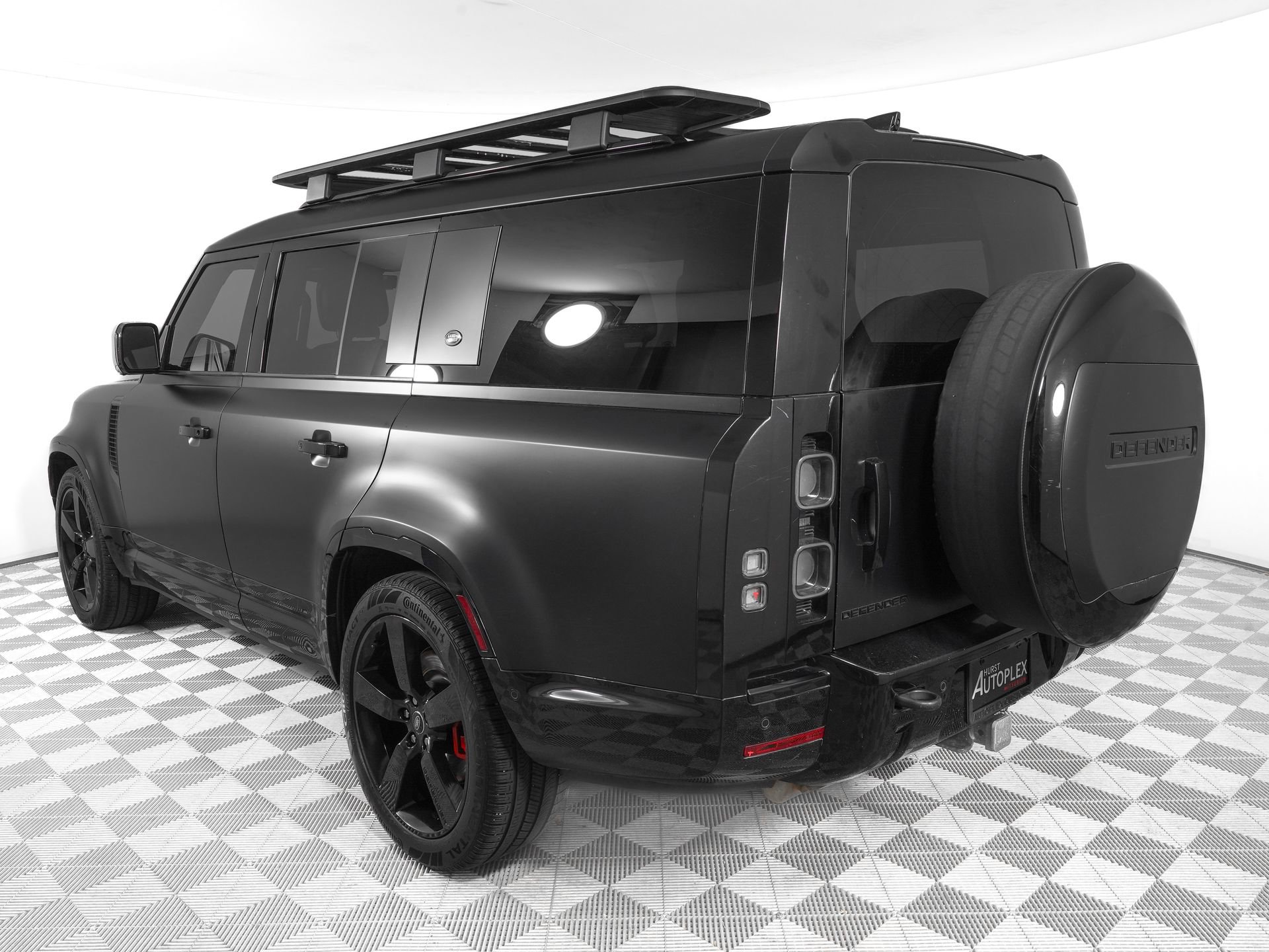 Used 2024 Land Rover Defender 130 X image 7