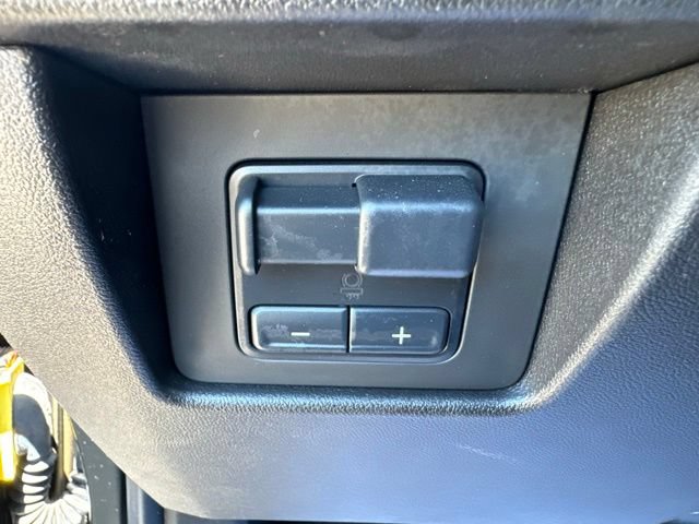 Certified 2025 Chevrolet Colorado Z71 w/ Midnight Edition AWD/4WD image 20