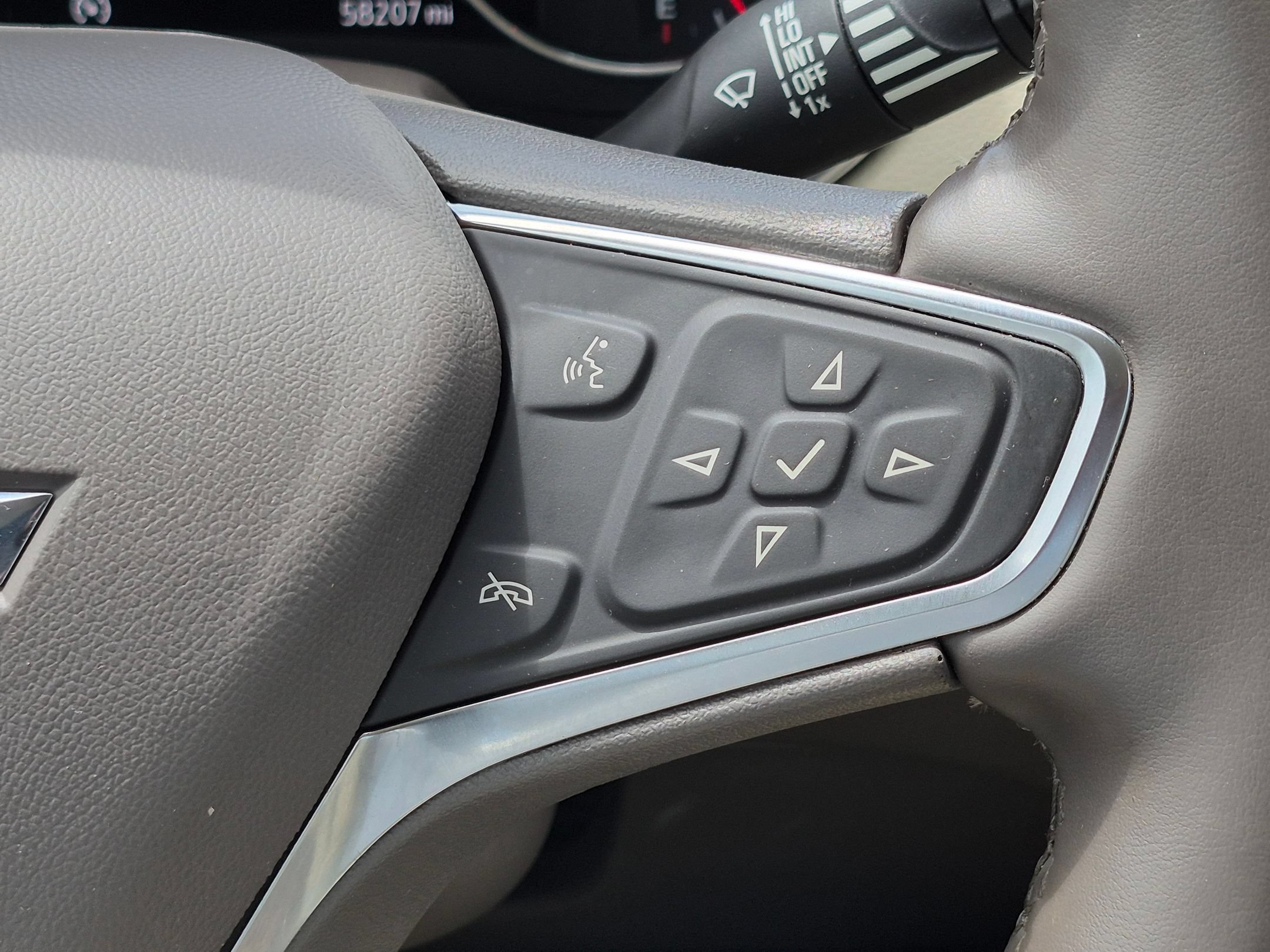 Used 2024 Chevrolet Malibu LT FWD image 19