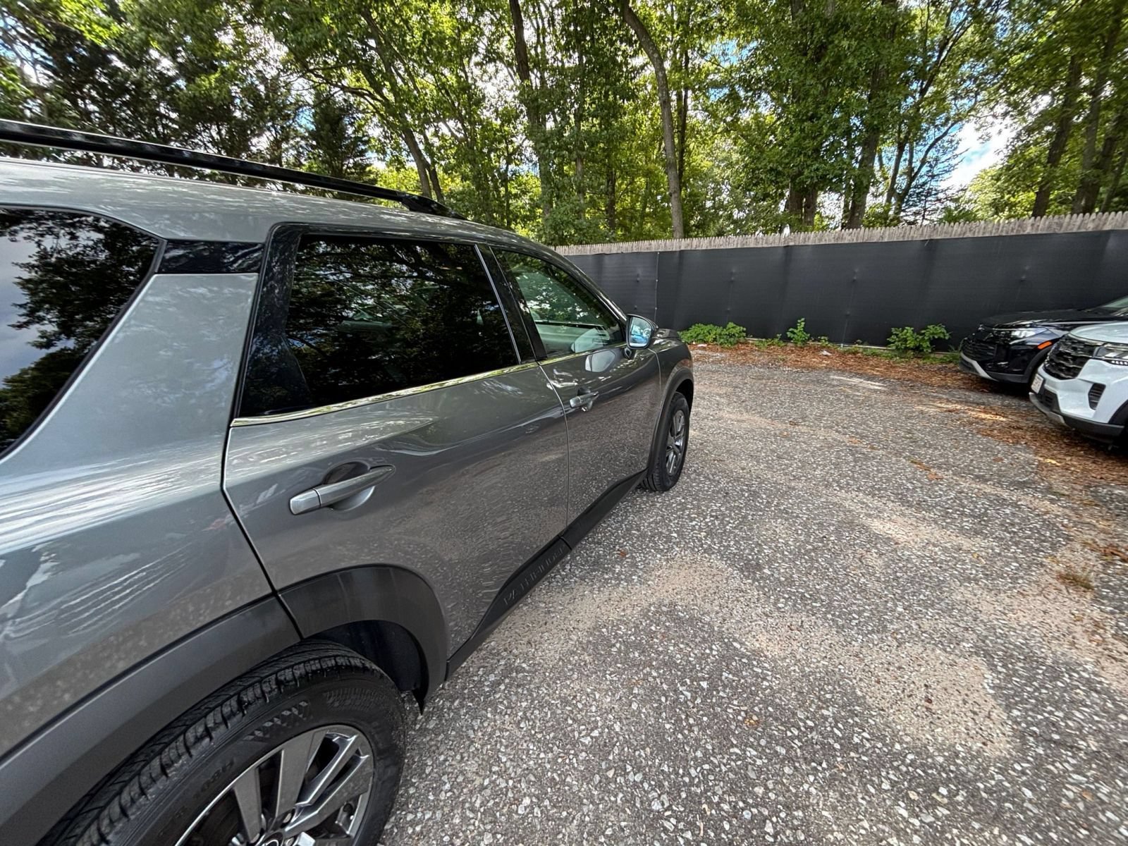 Used 2025 Nissan Pathfinder SV AWD/4WD image 12