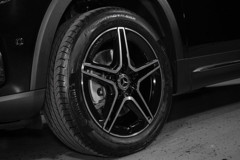 New 2026 Mercedes-Benz GLB 250 4MATIC image 28