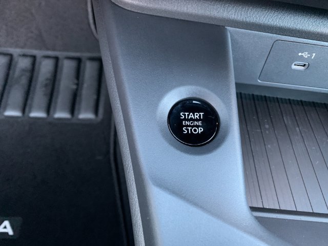 Certified 2026 Nissan Sentra SV w/ Floor Mat Package FWD image 22