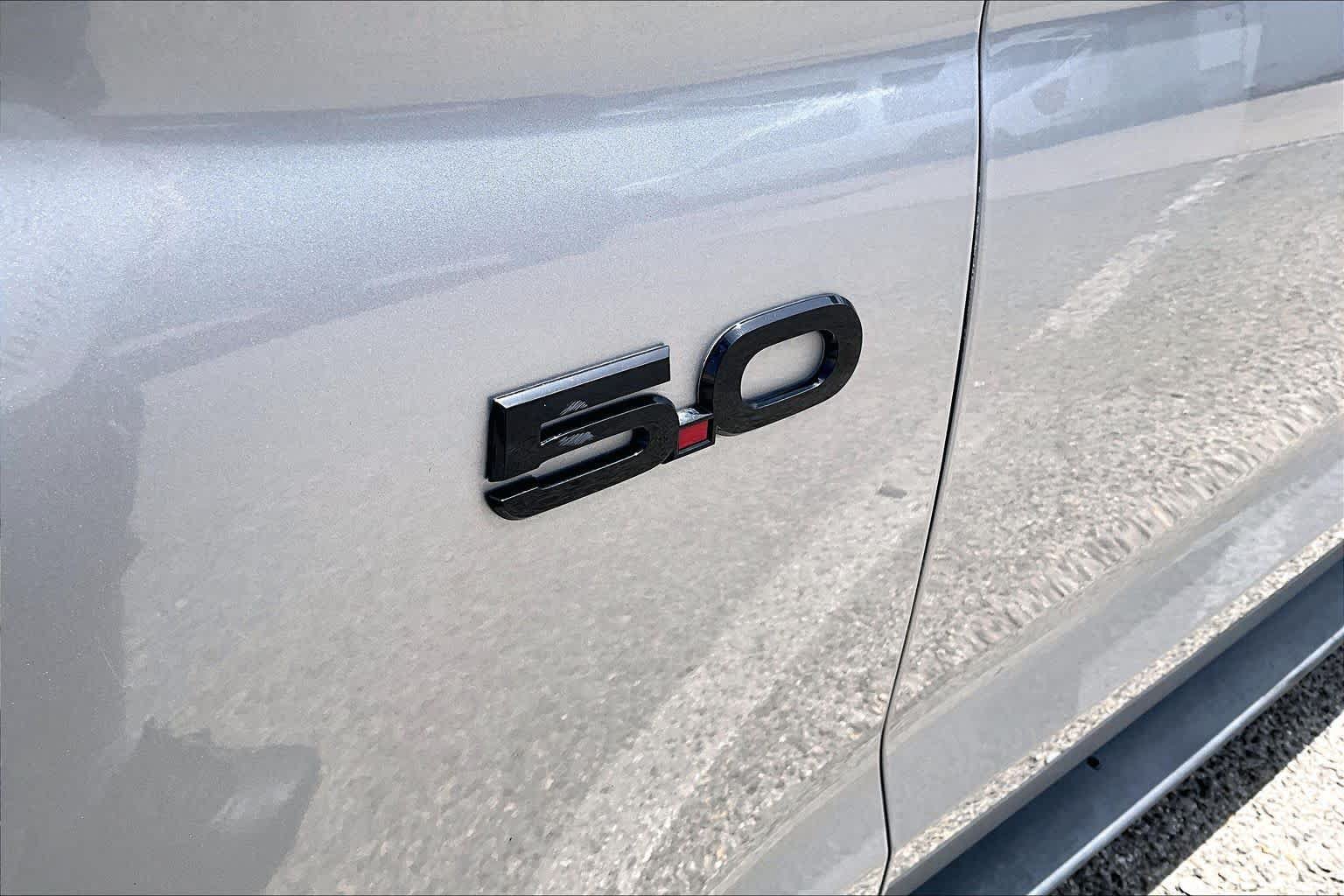 Used 2020 Ford Mustang GT Premium w/ Equipment Group 401A RWD image 10
