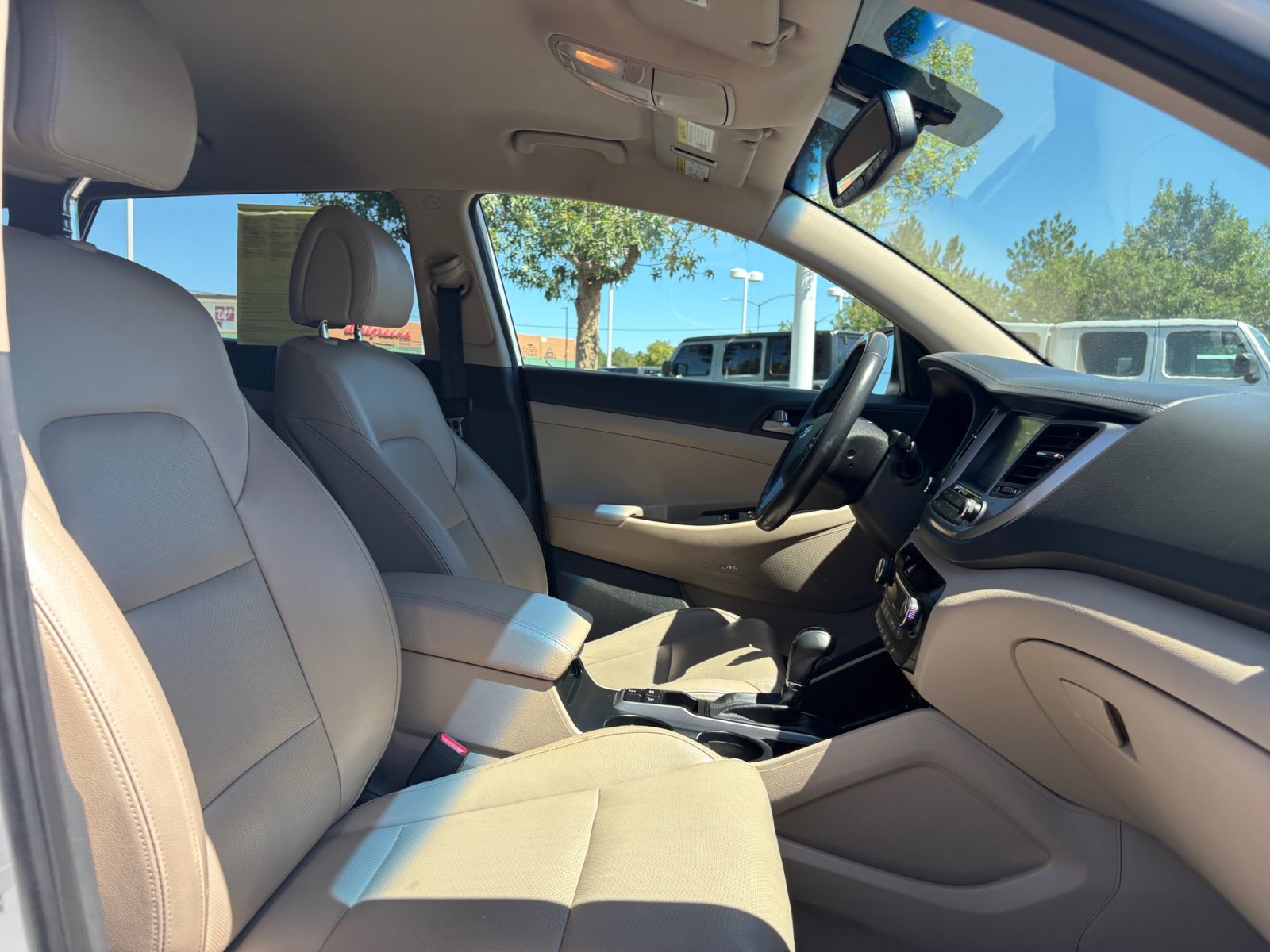 Used 2018 Hyundai Tucson SEL Plus w/ Cargo Package AWD/4WD image 31