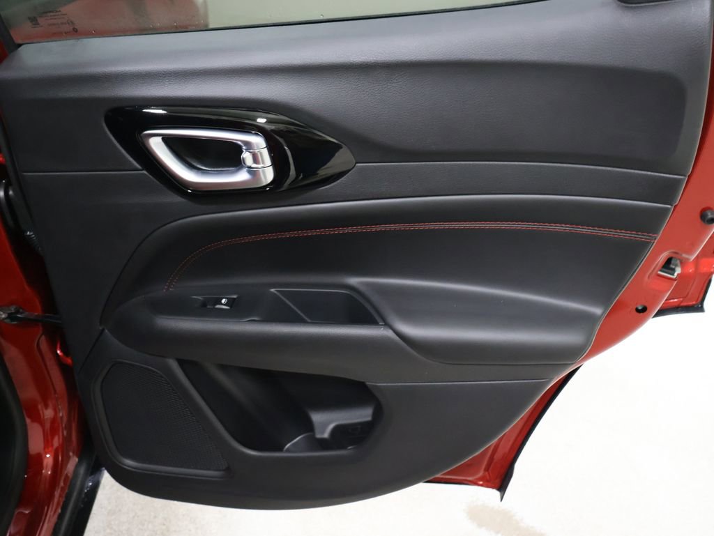 New 2026 Jeep Compass Trailhawk image 16