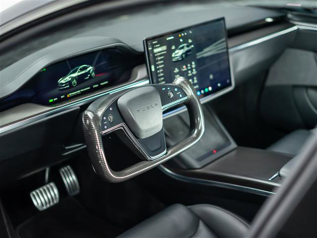 Used 2021 Tesla Model S Plaid image 16