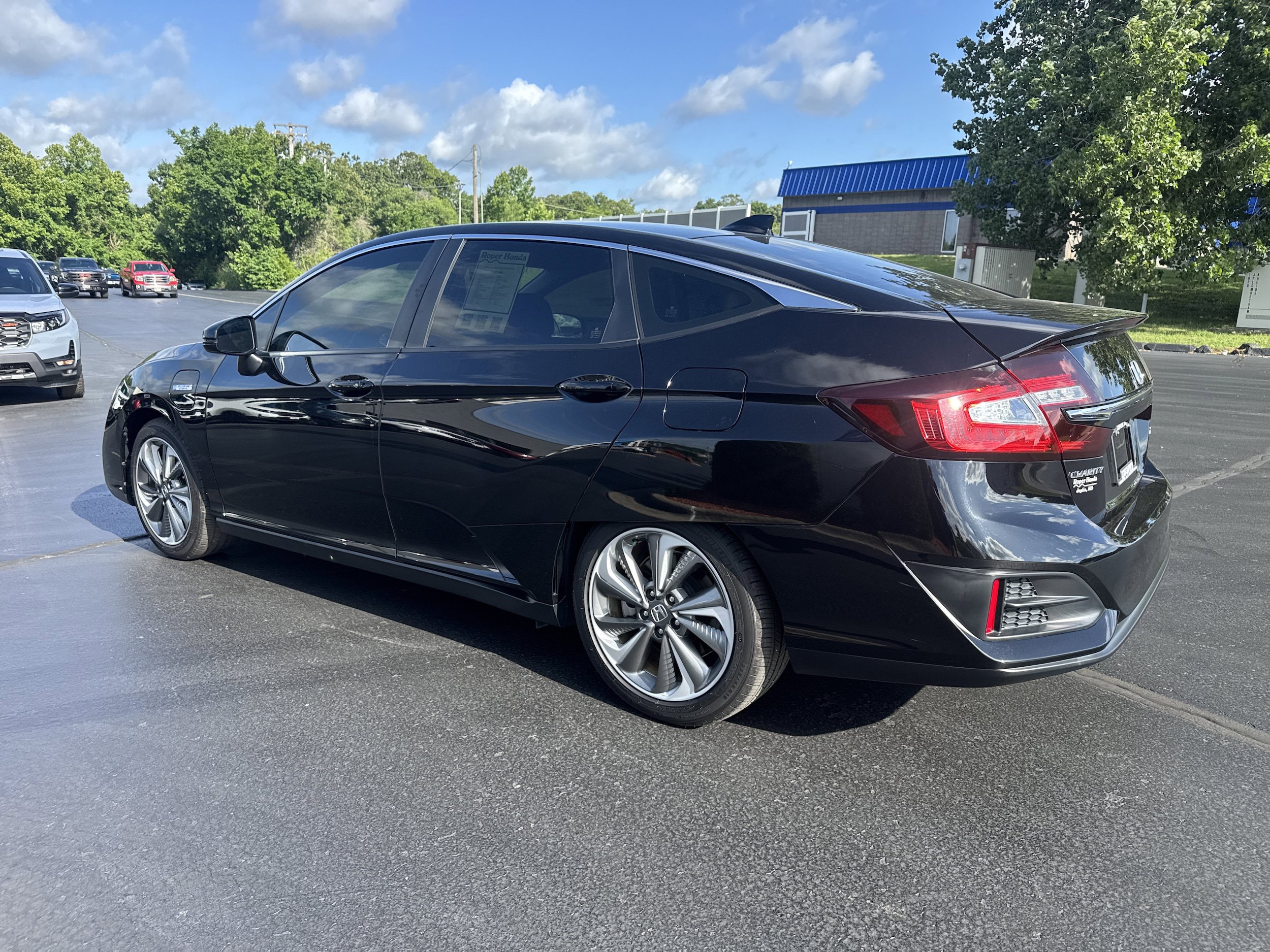 Used 2020 Honda Clarity Touring image 3