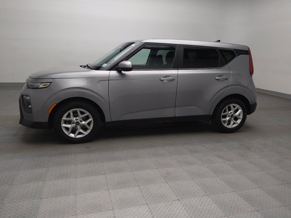 Used 2022 Kia Soul LX w/ Technology Package FWD image 2