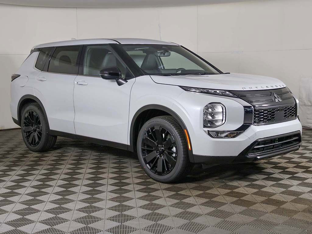 New 2026 Mitsubishi Outlander LE FWD image 49