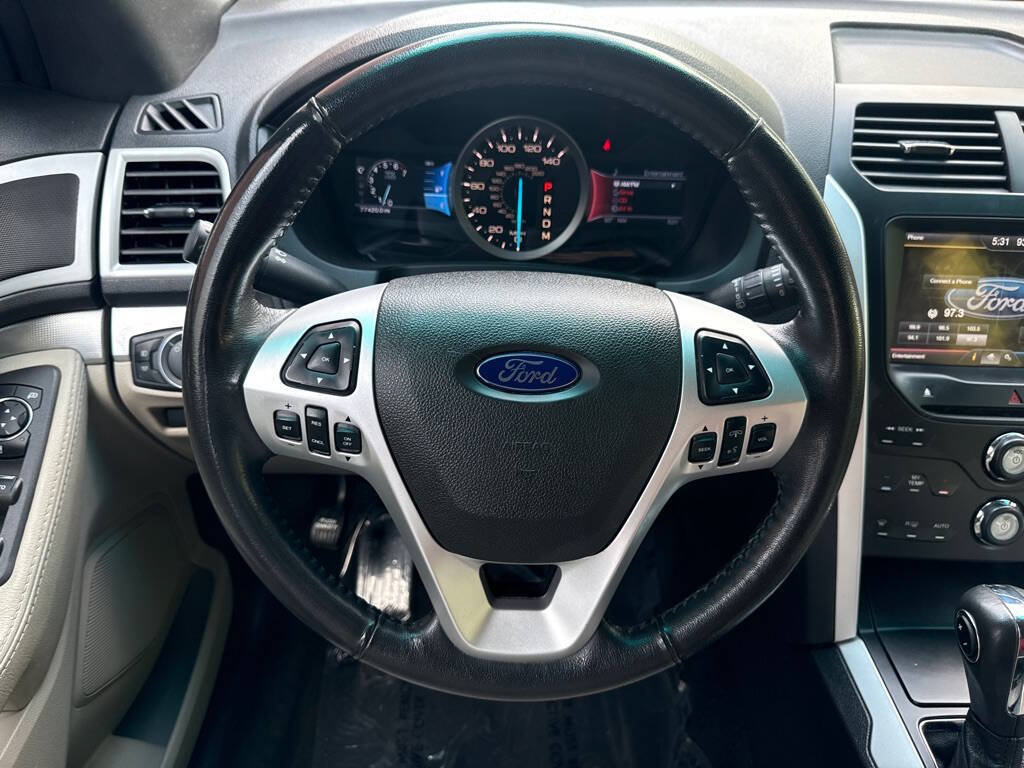 Used 2011 Ford Explorer XLT w/ 202A Rapid Spec Order Code AWD/4WD image 20