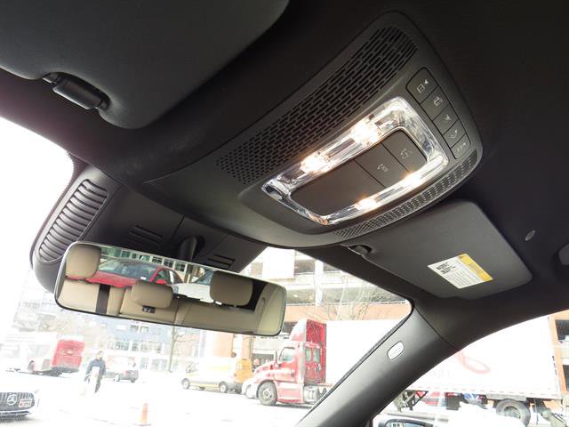 Used 2025 Mercedes-Benz GLB 250 4MATIC image 16