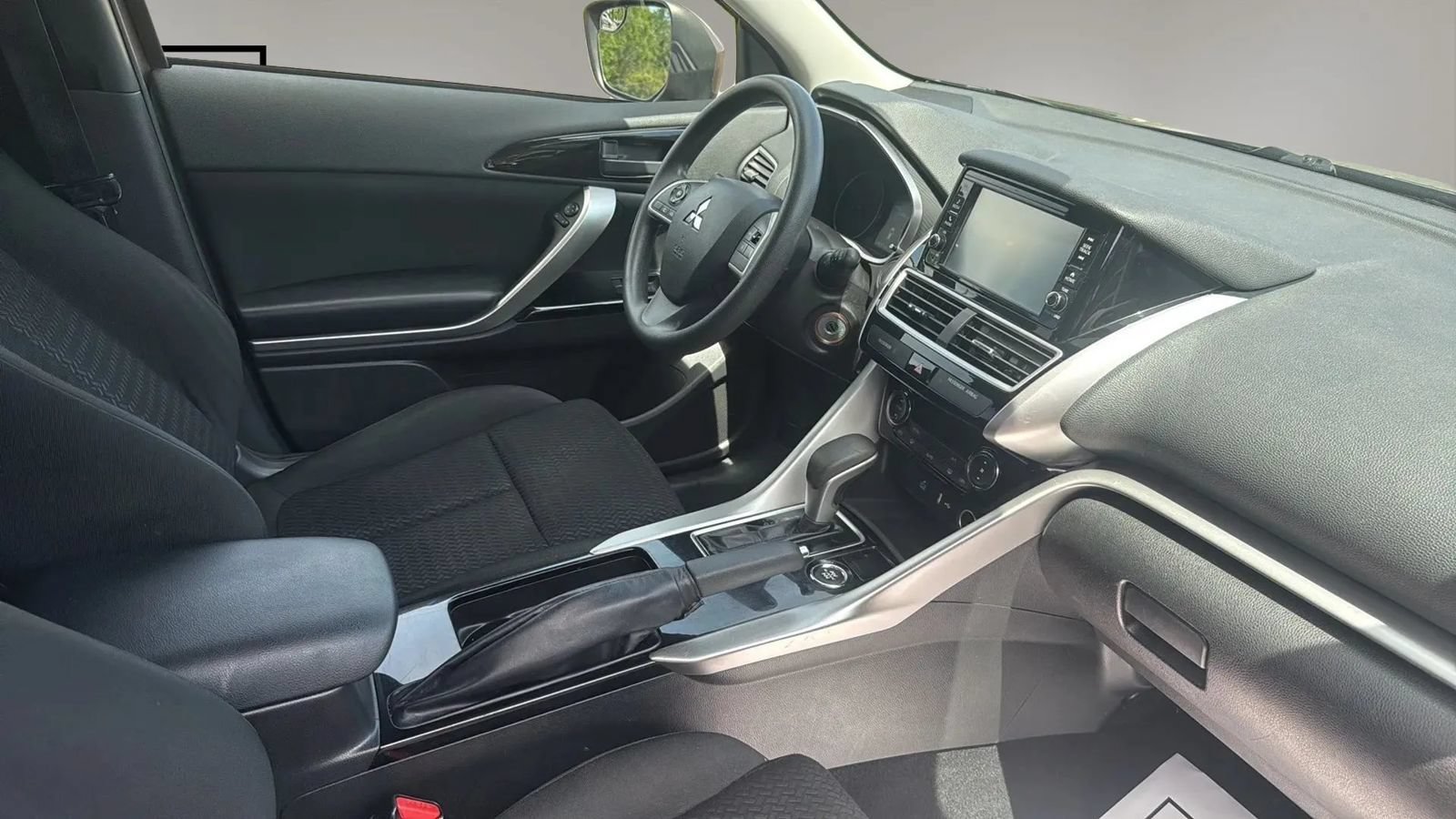 Used 2018 Mitsubishi Eclipse Cross ES AWD/4WD image 12