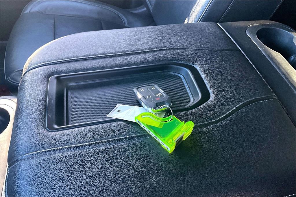 Used 2019 GMC Sierra 1500 SLT w/ SLT Premium Package image 32