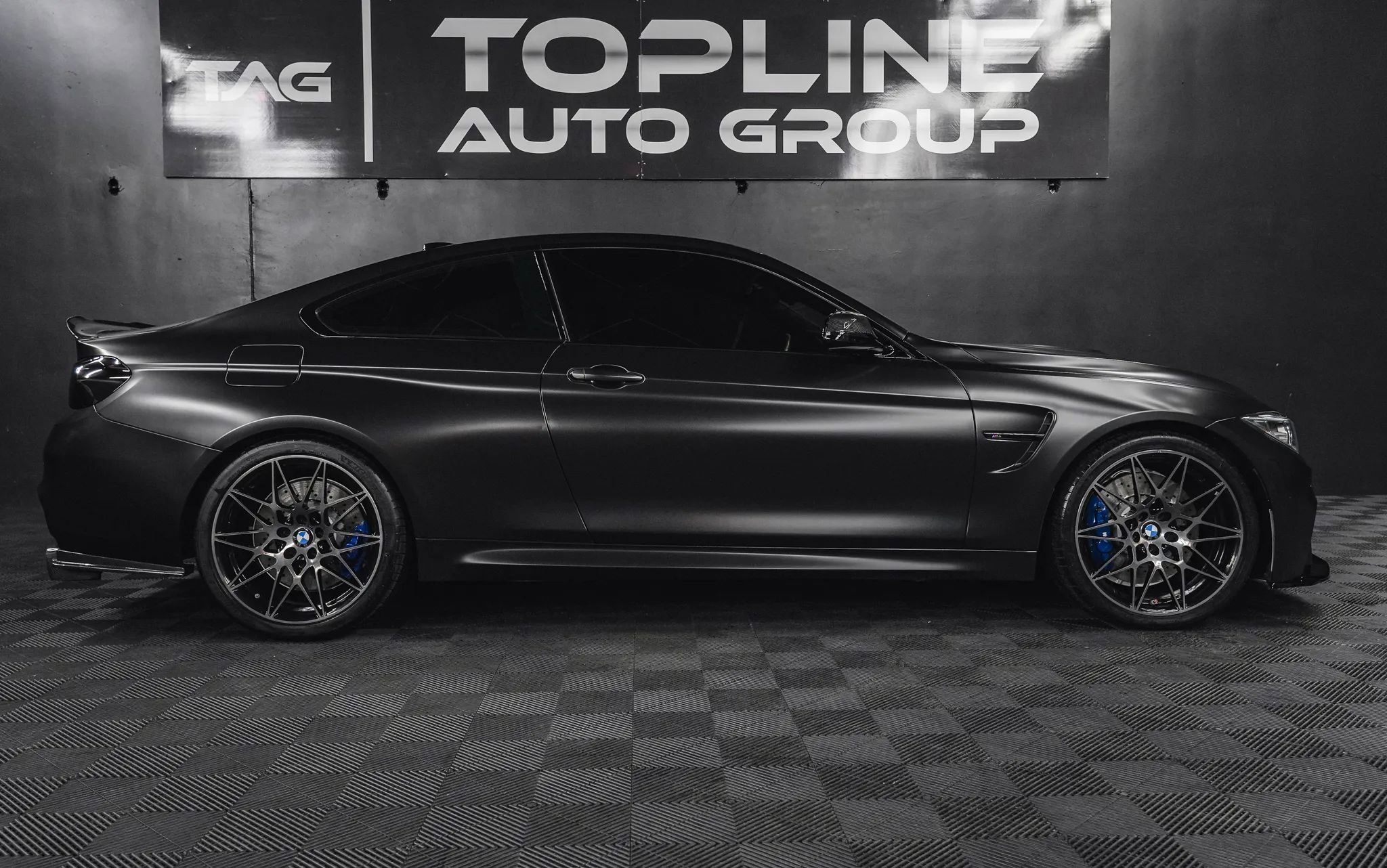 Used 2019 BMW M4 Coupe w/ Competition Package image 18