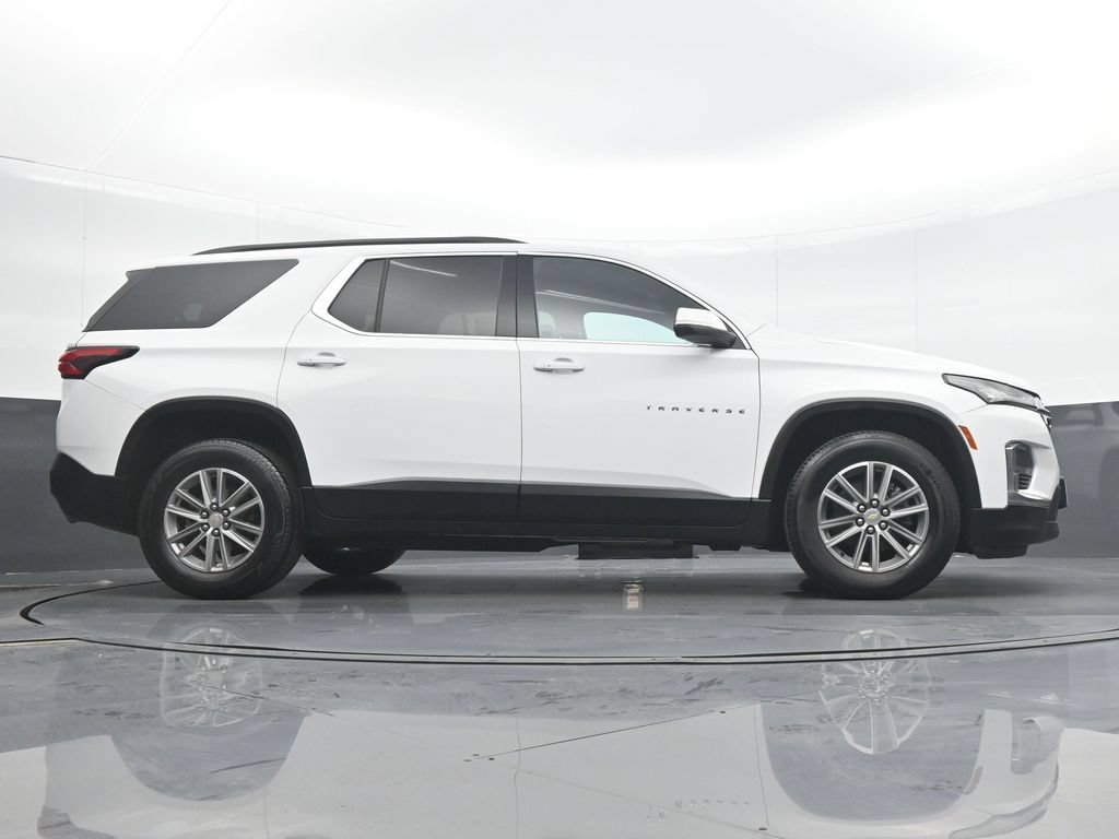 Used 2023 Chevrolet Traverse LT FWD image 31