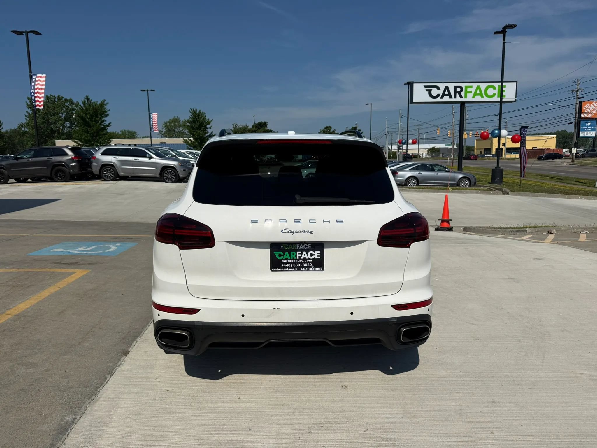 Used 2018 Porsche Cayenne Platinum Edition AWD/4WD image 10