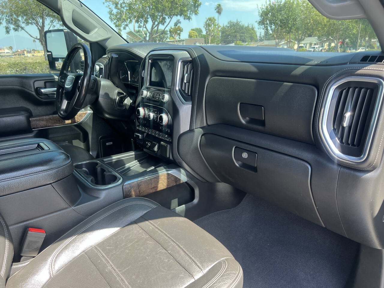 Used 2020 GMC Sierra 3500 Denali w/ Denali Ultimate Package AWD/4WD image 40