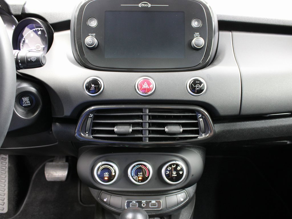 Used 2019 FIAT 500X Trekking w/ Sunroof & Beats Package image 13