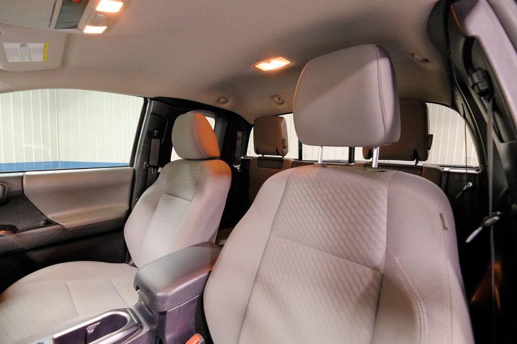 Used 2022 Toyota Tacoma SR5 image 27