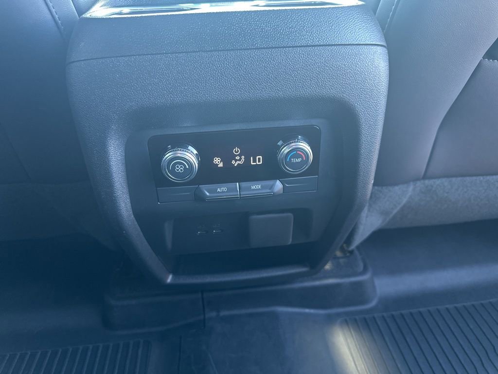 Used 2025 GMC Acadia Elevation w/ Elevation Premium Package image 28