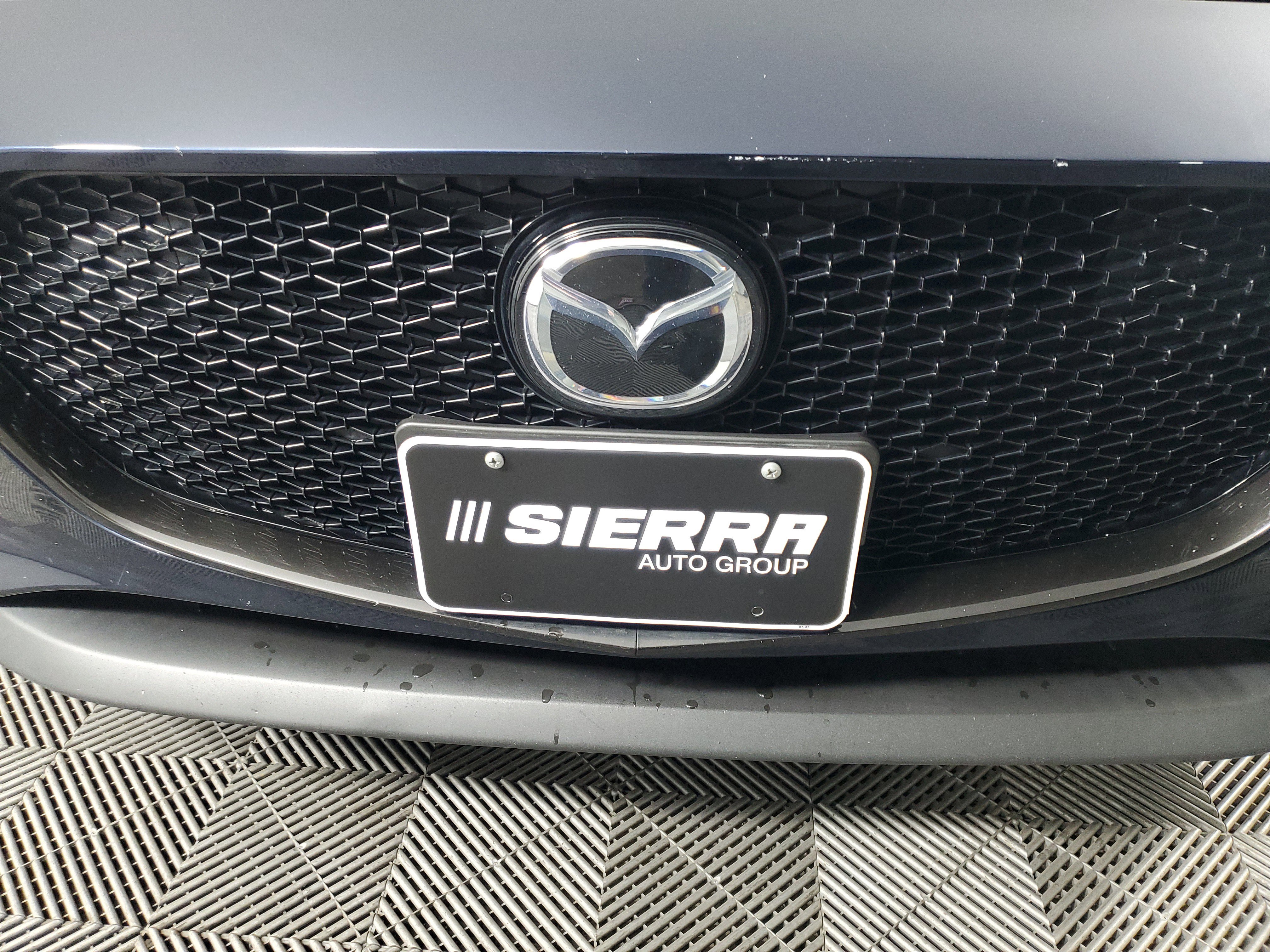 Used 2020 MAZDA MAZDA3 Hatchback image 10