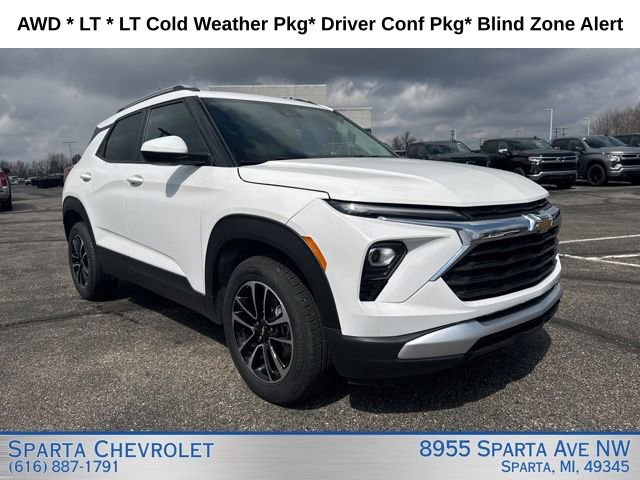 Used 2024 Chevrolet TrailBlazer LT w/ LT Cold Weather Package AWD/4WD image 1