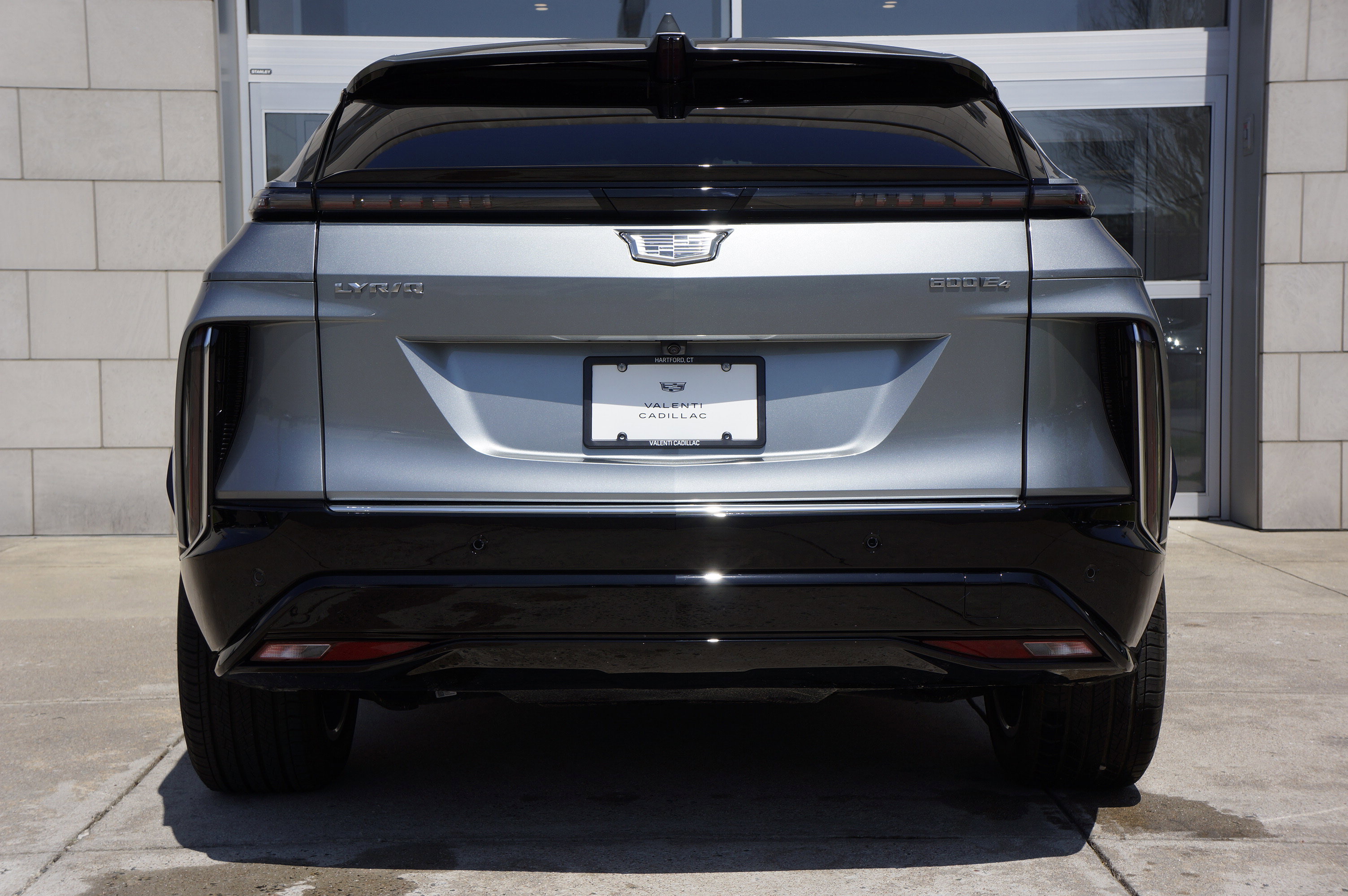 Used 2024 Cadillac Lyriq Tech image 7