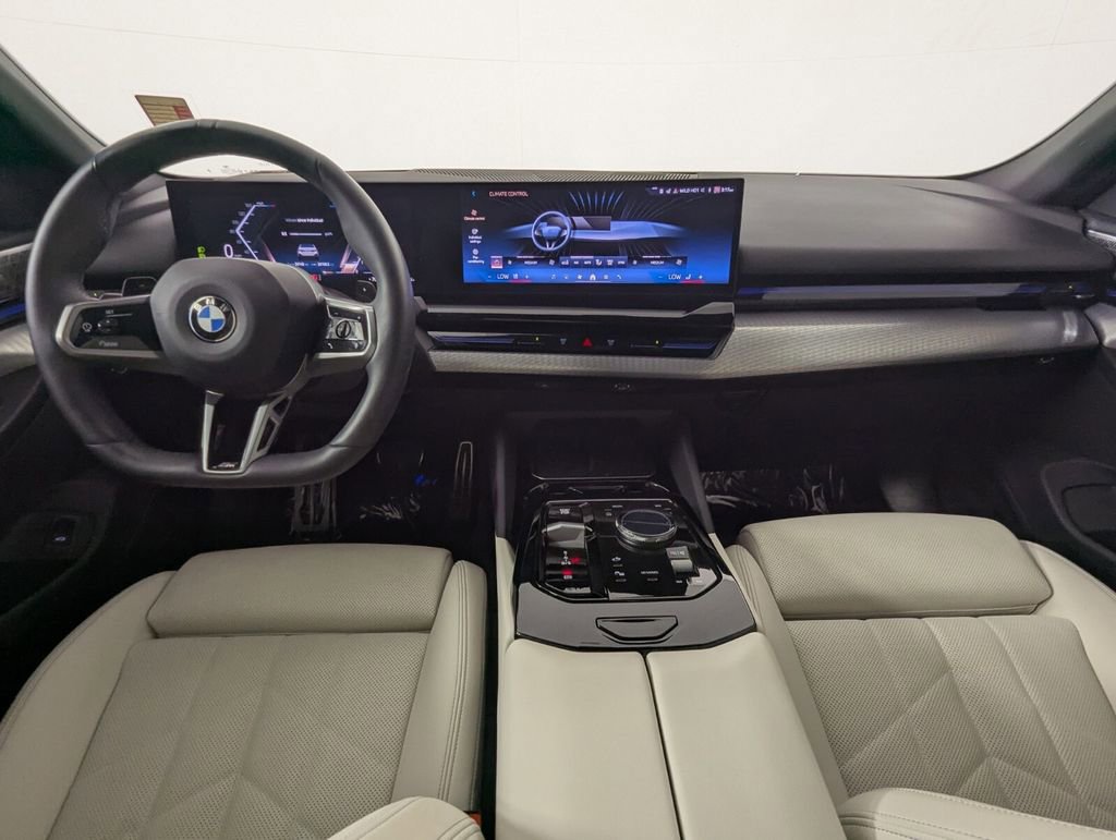 Used 2024 BMW 530i w/ M Sport Package image 16
