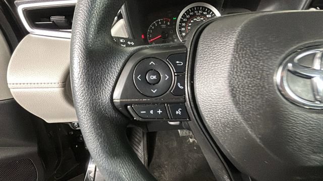 Used 2022 Toyota Corolla Cross L AWD/4WD image 16