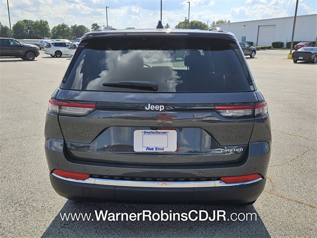 New 2025 Jeep Grand Cherokee Limited image 10