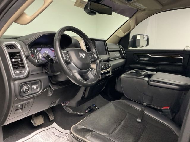 Used 2019 RAM 1500 Laramie w/ Off Road Group AWD/4WD image 13