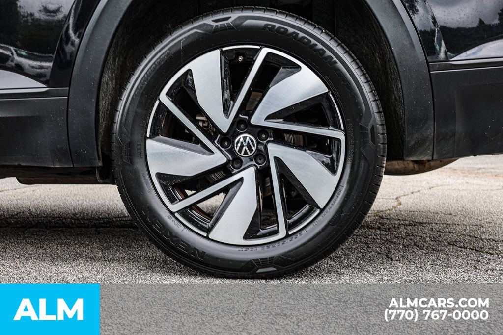 Used 2024 Volkswagen Atlas SE FWD image 17