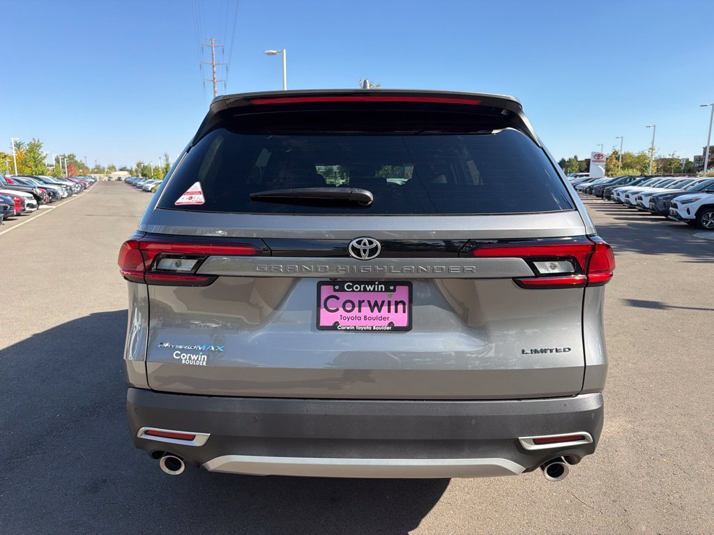Used 2026 Toyota Grand Highlander AWD Hybrid image 7