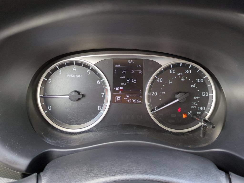 Certified 2025 Nissan Kicks Play S FWD image 20