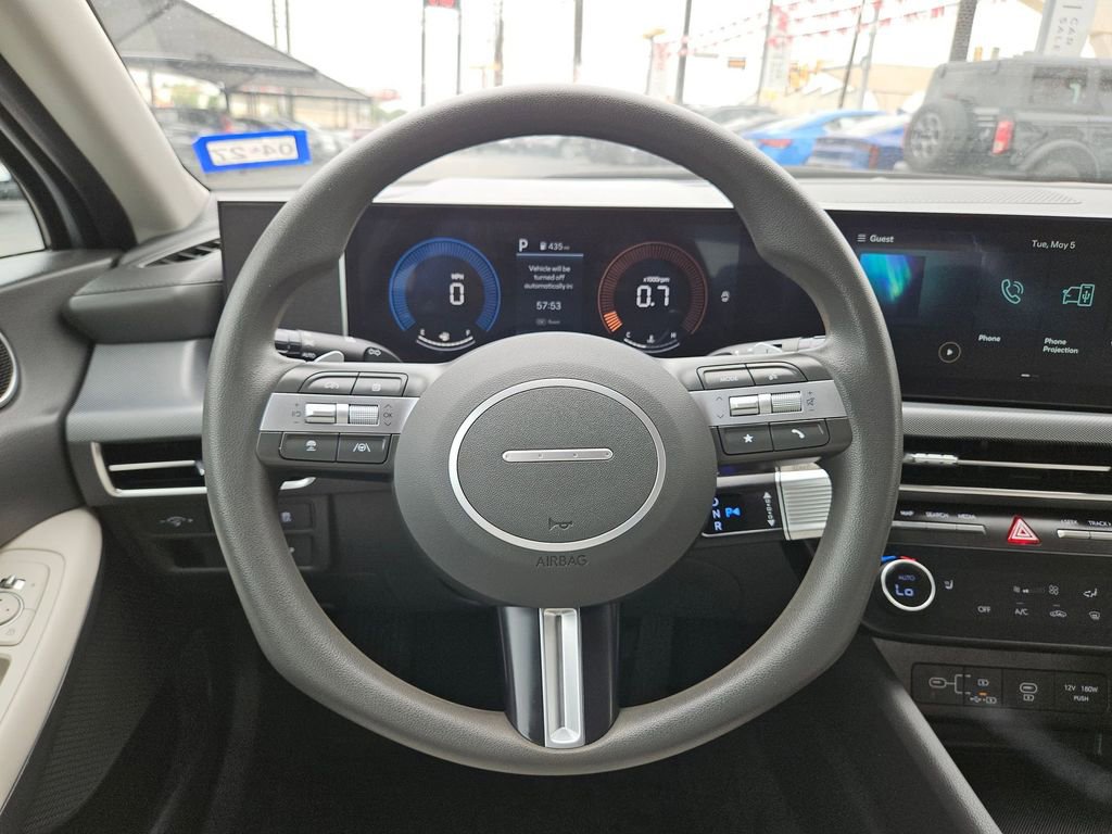 Used 2025 Hyundai Sonata SEL FWD image 23