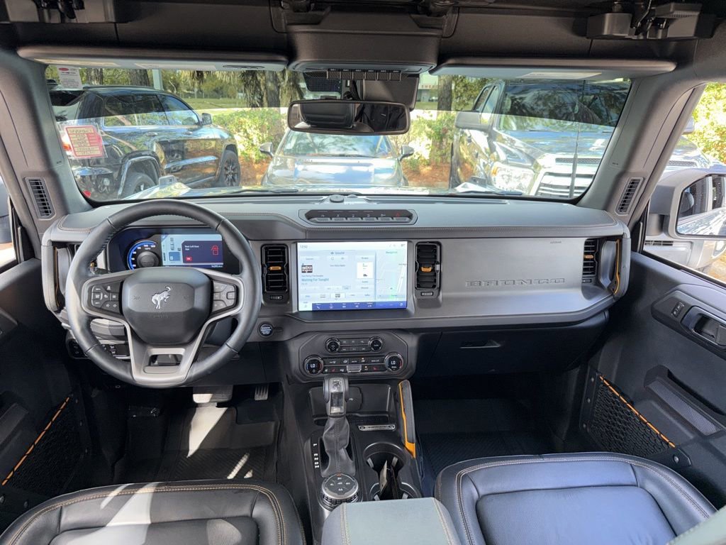 Used 2024 Ford Bronco Badlands image 14