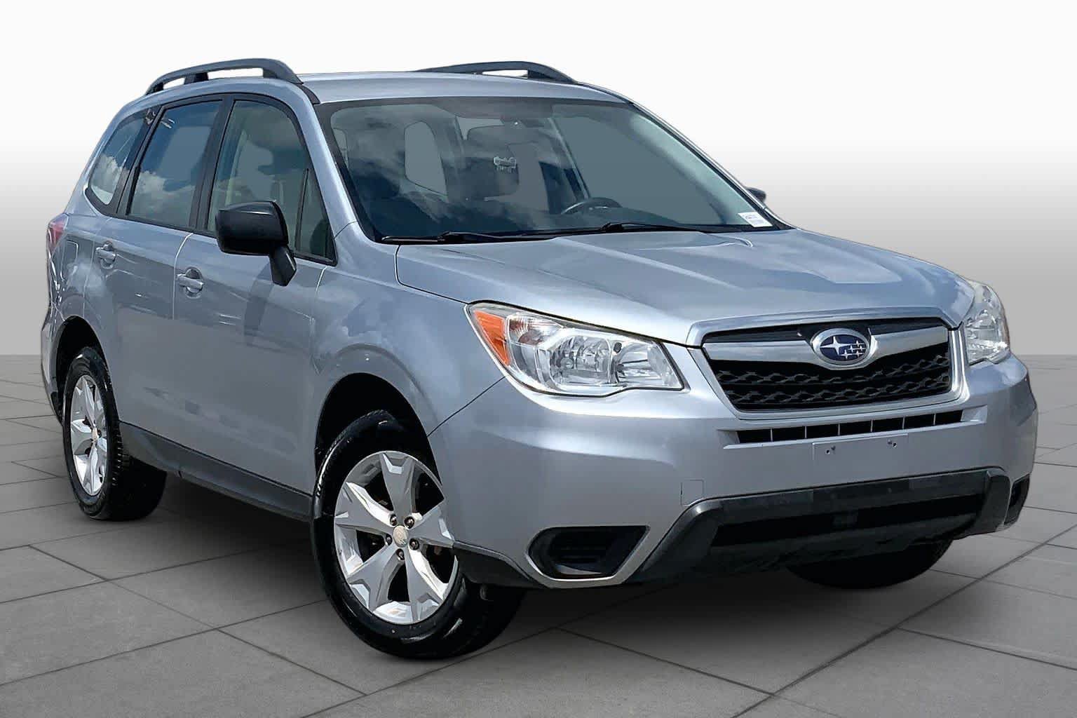 Used 2016 Subaru Forester 2.5i w/ Alloy Wheel Package AWD/4WD image 3