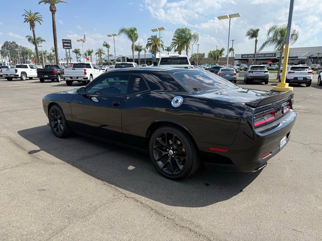 Used 2021 Dodge Challenger GT w/ Driver Convenience Group image 4