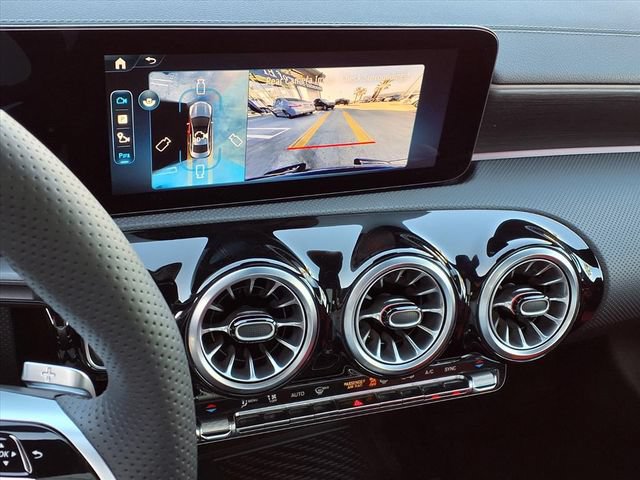 Used 2025 Mercedes-Benz CLA 250 image 6