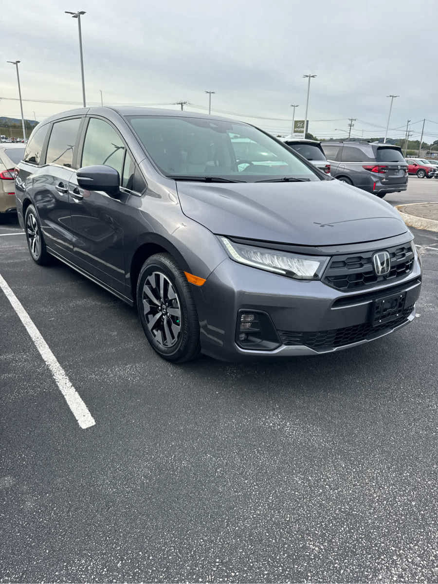 New 2027 Honda Odyssey EX-L image 14