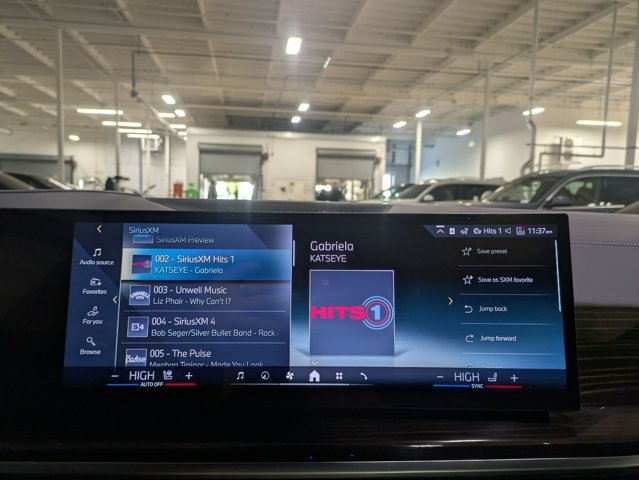 Used 2026 BMW X5 xDrive50e w/ Executive Package AWD/4WD image 12